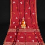 Maroon golden border handloom silk cotton motif saree 1