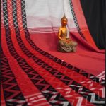 Off White & Red Zig Zag Border Begumpuri Cotton Saree 2