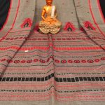 Divine Off White Pure Handloom Cotton Saree With Designer Pallu 3