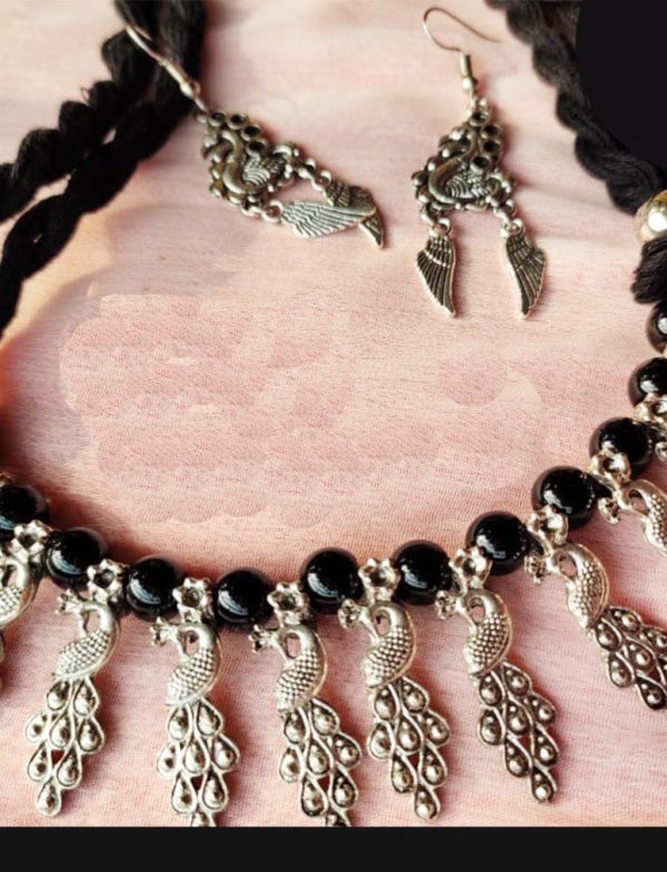 Peacock-Necklace.jpg Peacock-Necklace.jpg